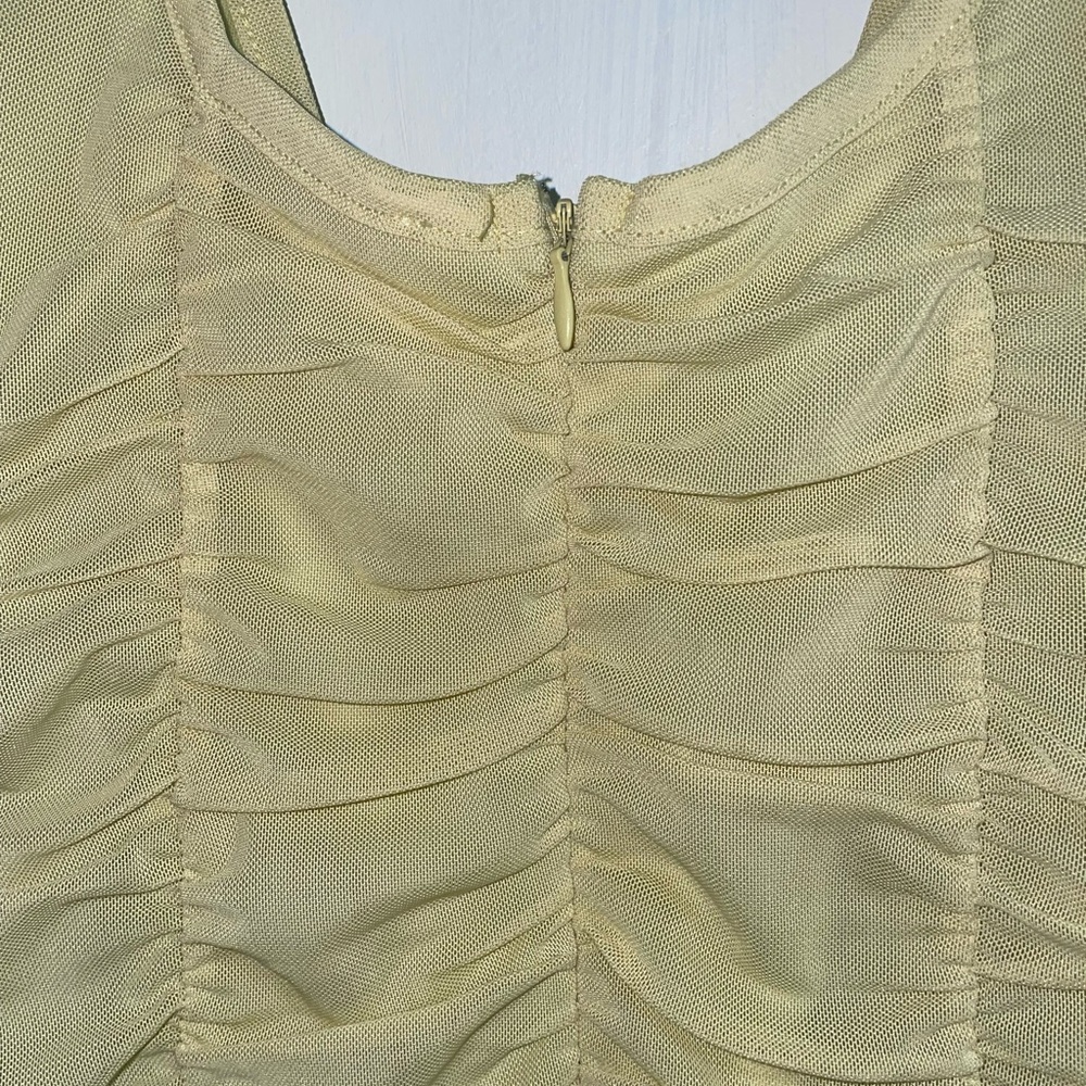 Solid Ruched Bodycon Mini Dress🍈 - Picture 2 of 6